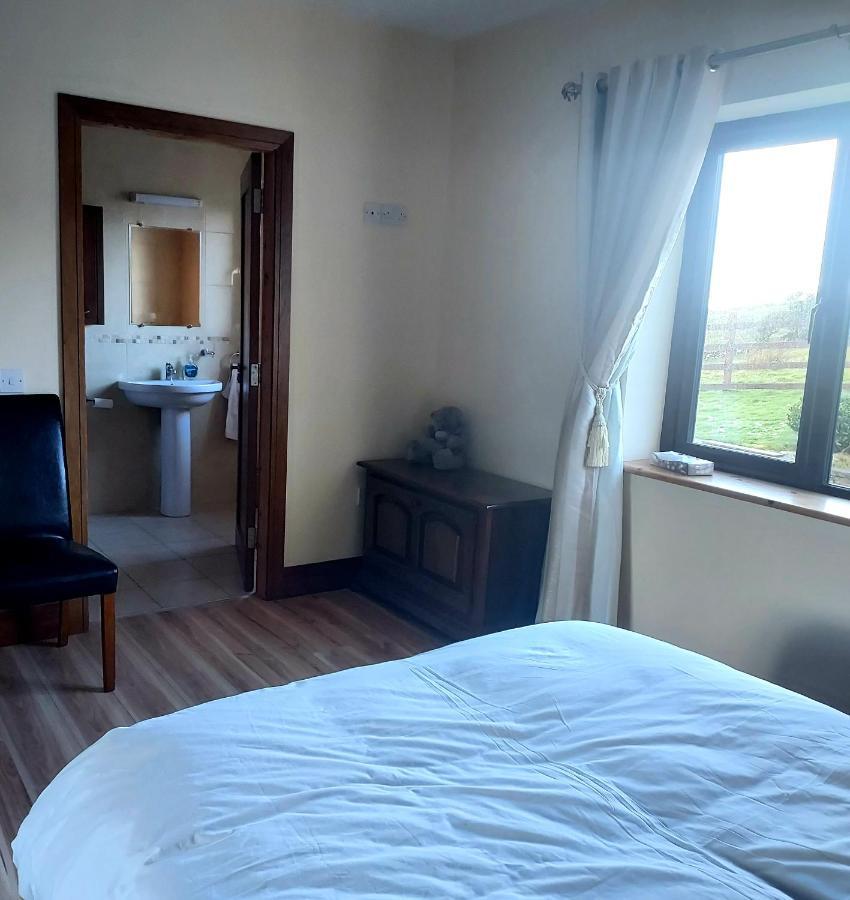 Ros Na Gcloch Bed & Breakfast Westport Exterior foto